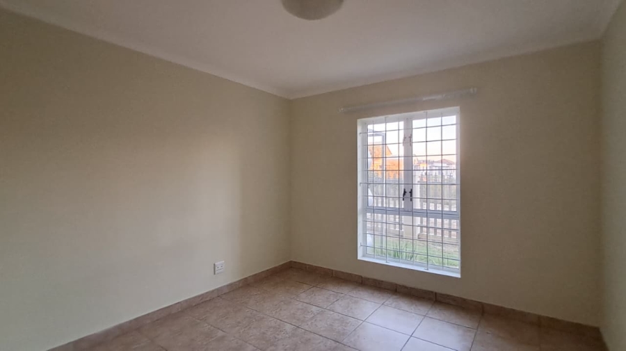 2 Bedroom Property for Sale in Burgundy Estate Western Cape